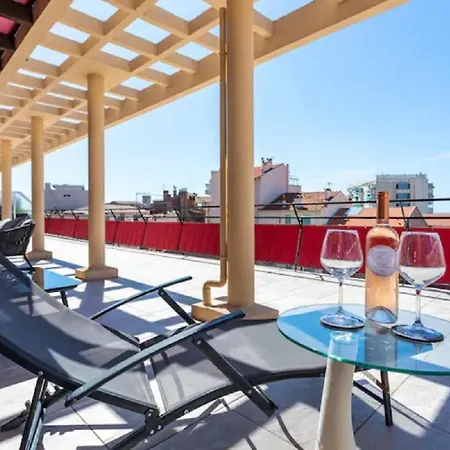 Centrally Located Flat With Sea View Terrasse Apartmán Cannes